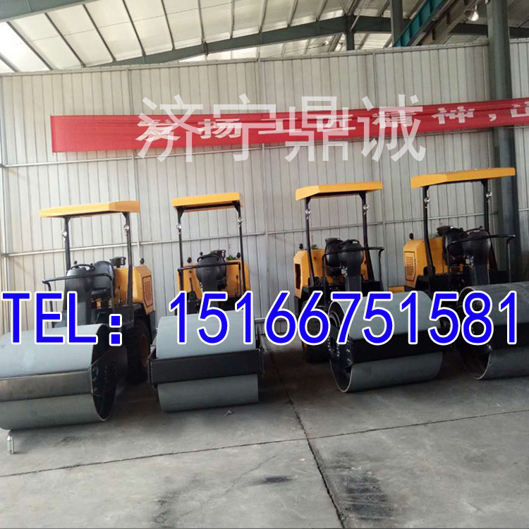 35吨单钢轮振动压路机4