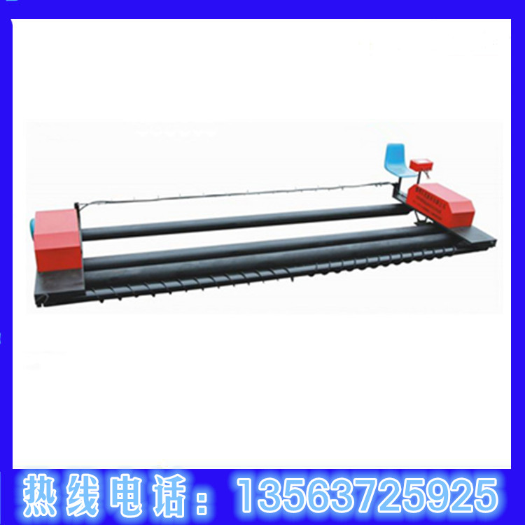 四轴绞龙摊铺机1